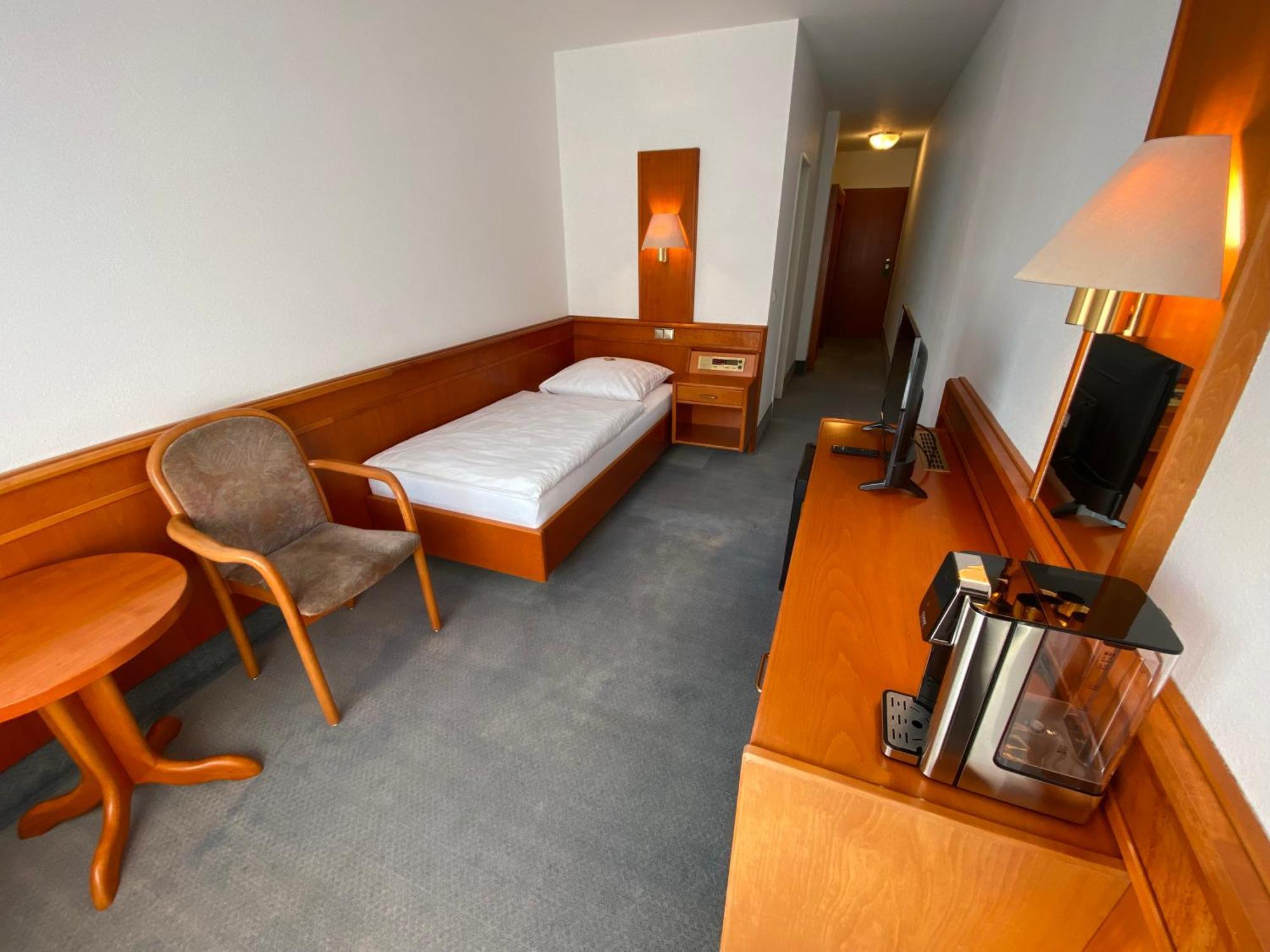 Adamidis Hotel Altenmedingen Ngoại thất bức ảnh